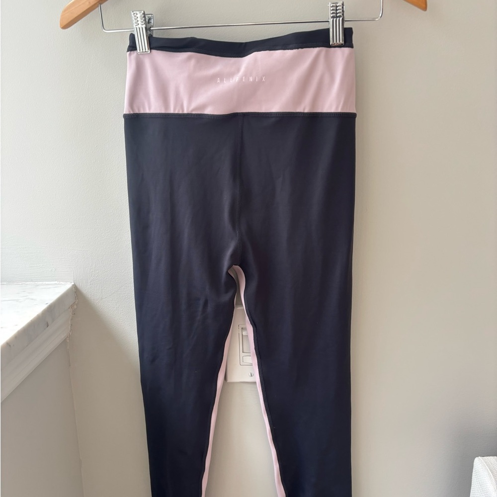All Fenix workout leggings xs